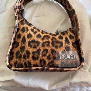 Ciraico Leopard Print Leather Shoulder Bag seen on Blue Ivy @ 2025 Superbowl